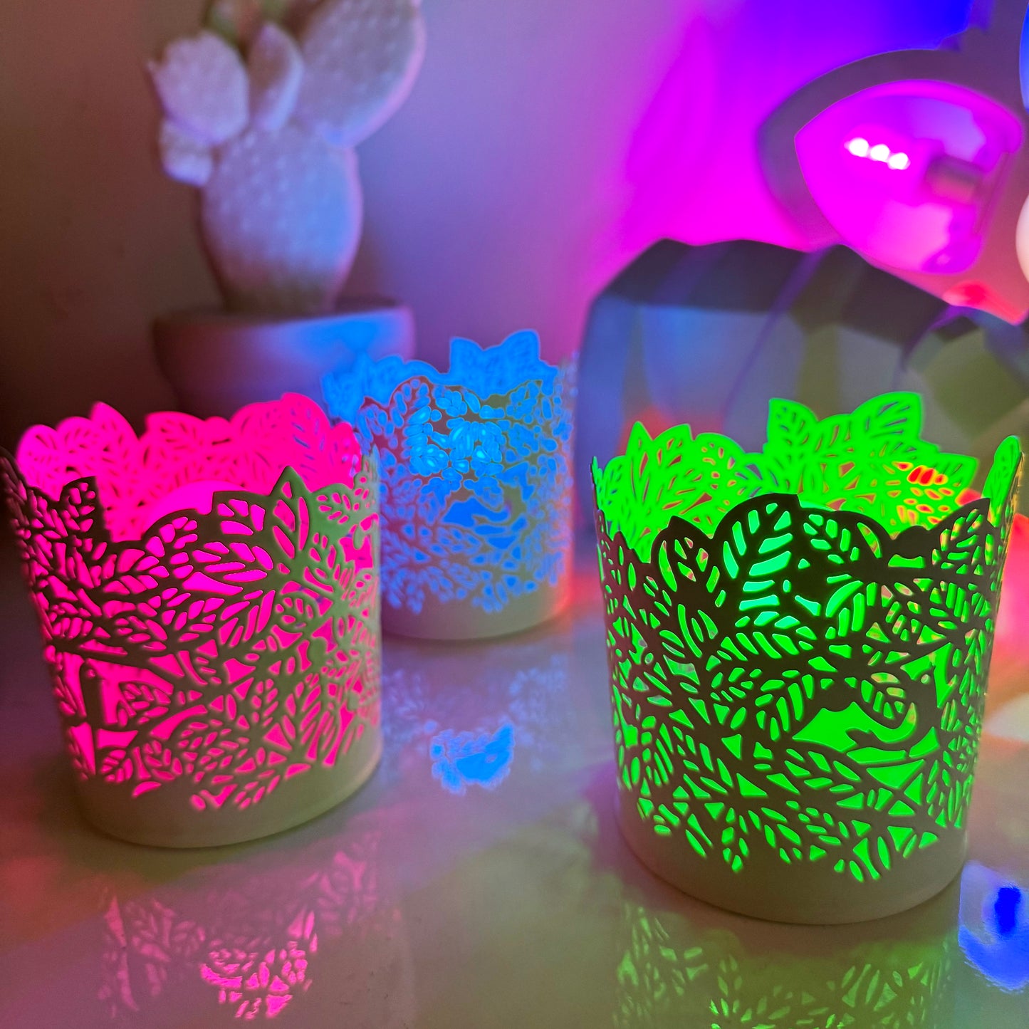 Color&Mood: Set di 12 Lumini LED RGB + Bianco Caldo + Candela